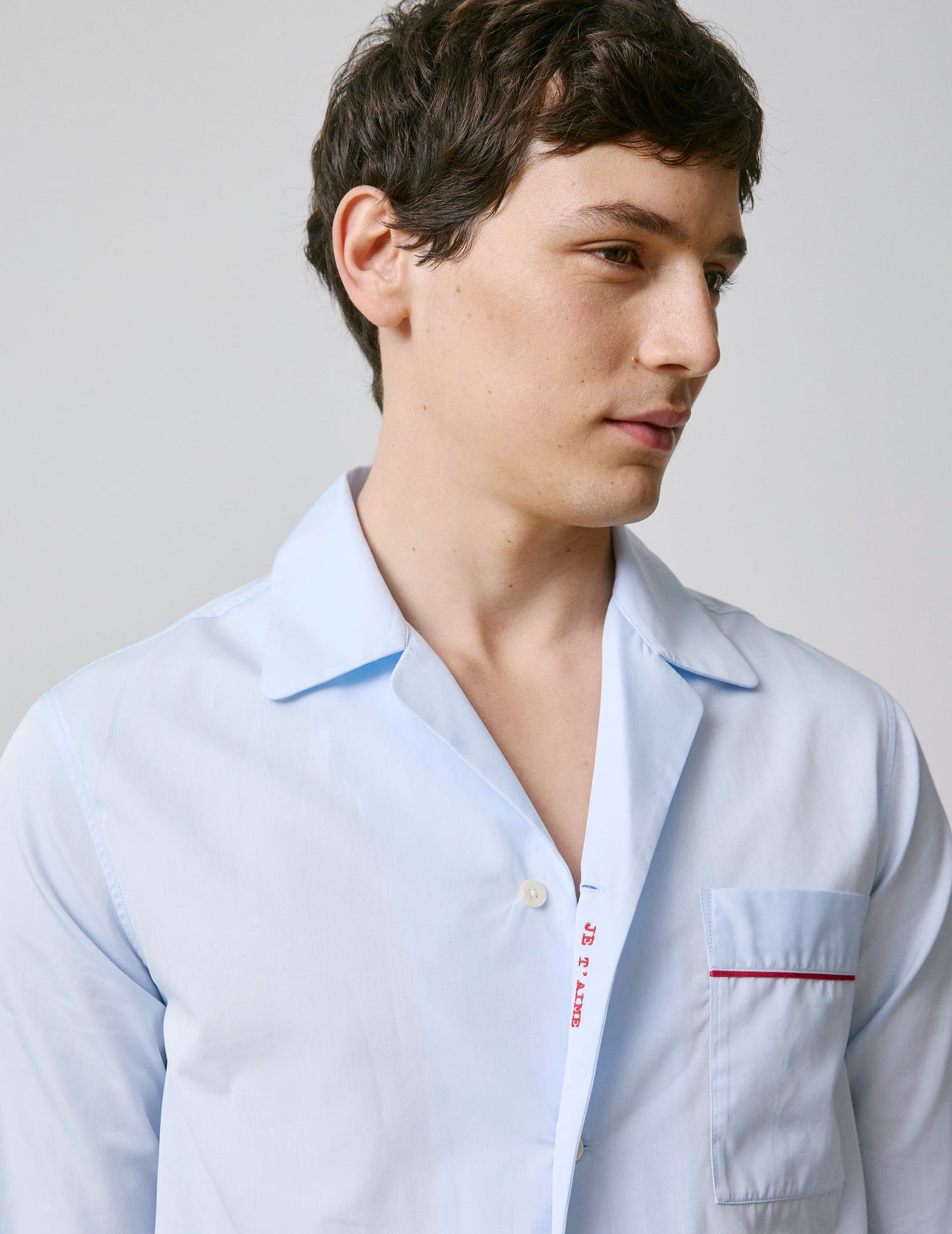 Louis pajamas in blue poplin embroidered with "Je t'aime"