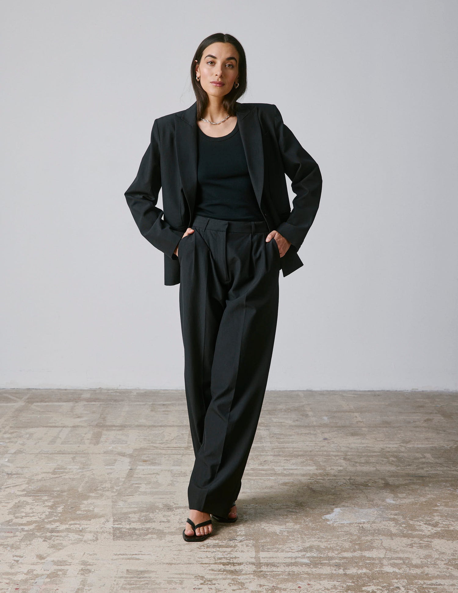Black virgin wool Nelly suit pants