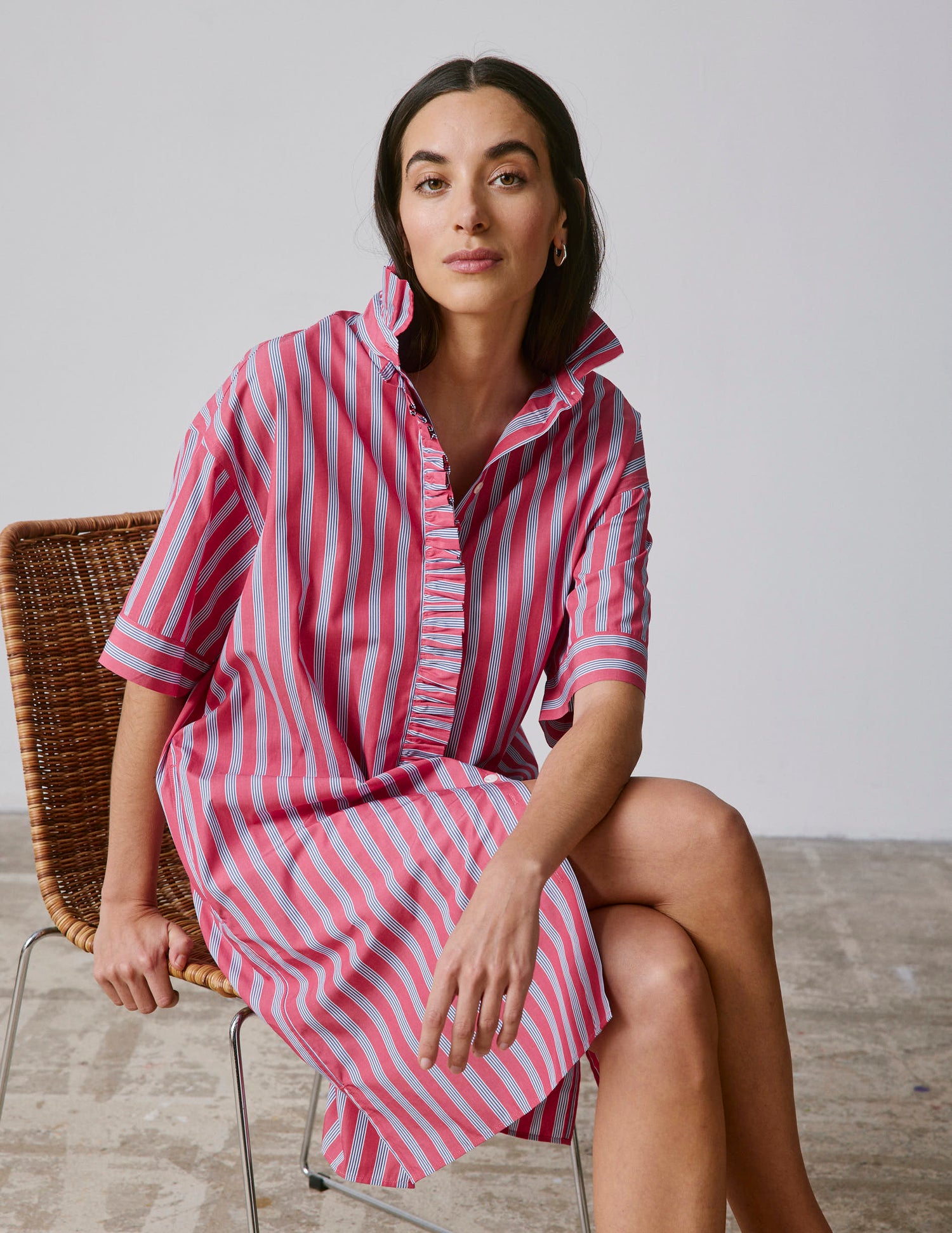 Nivine dress in striped dark pink poplin