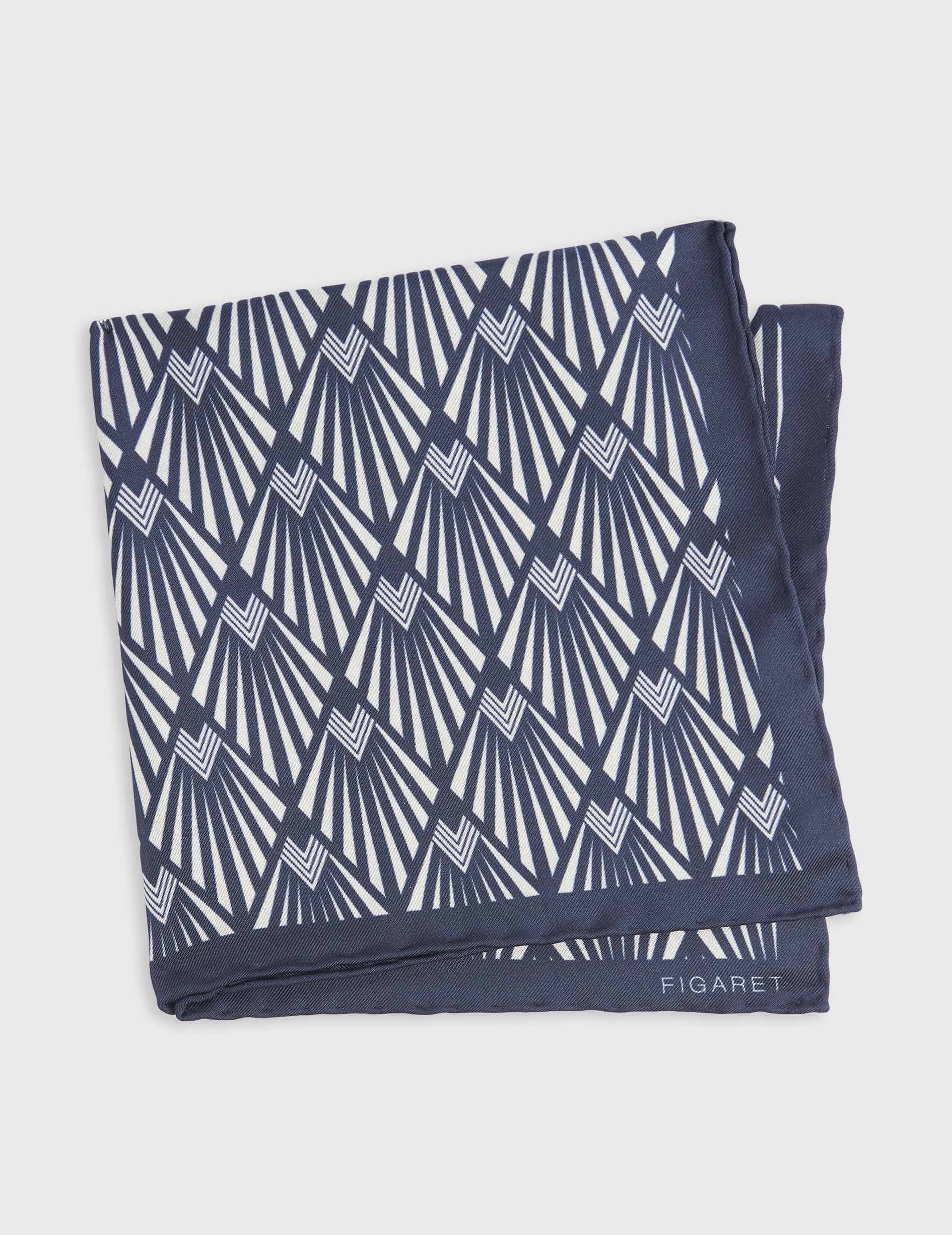 Pouch in printed navy silk