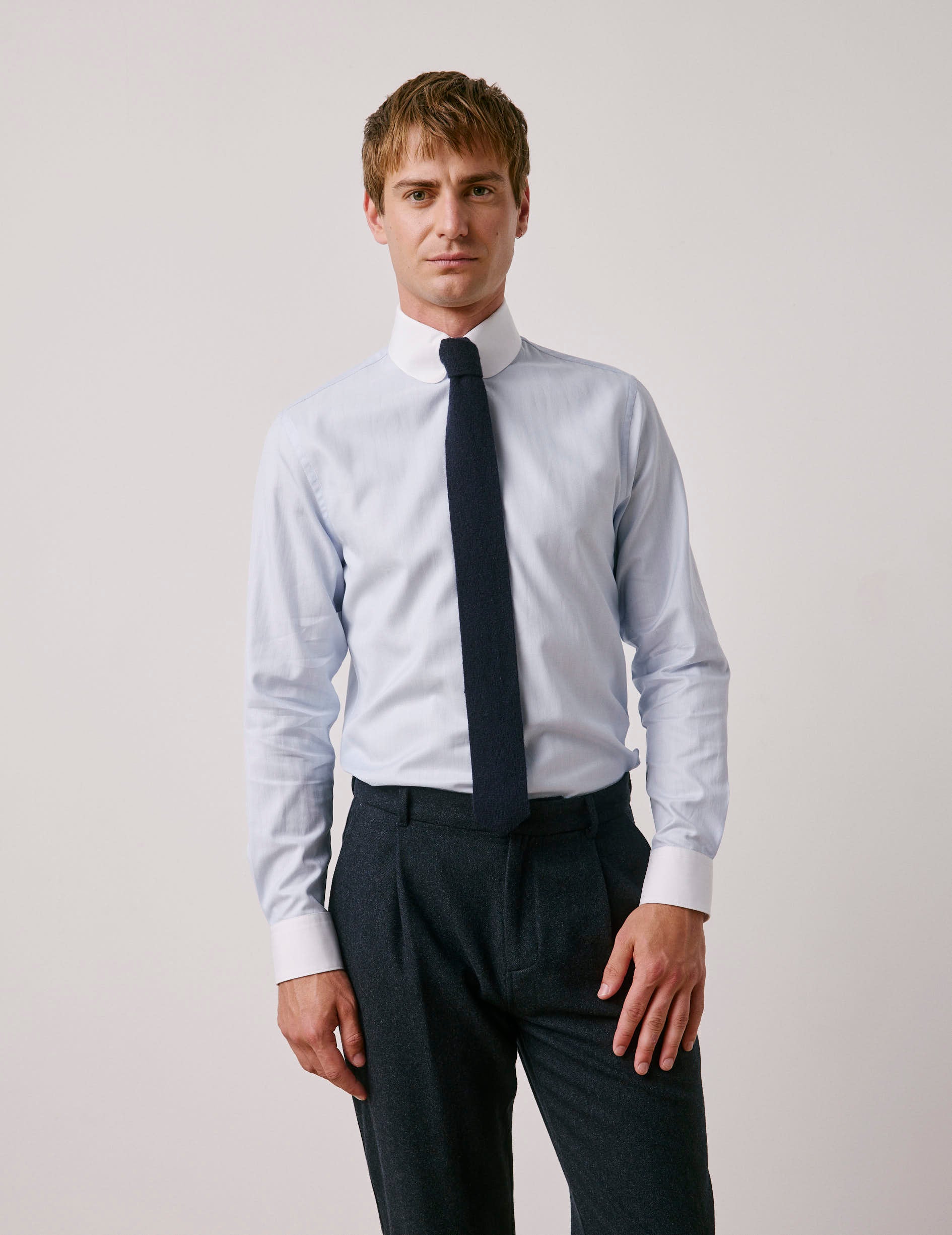 Semi-fitted light blue shirt - Chevron - English Collar