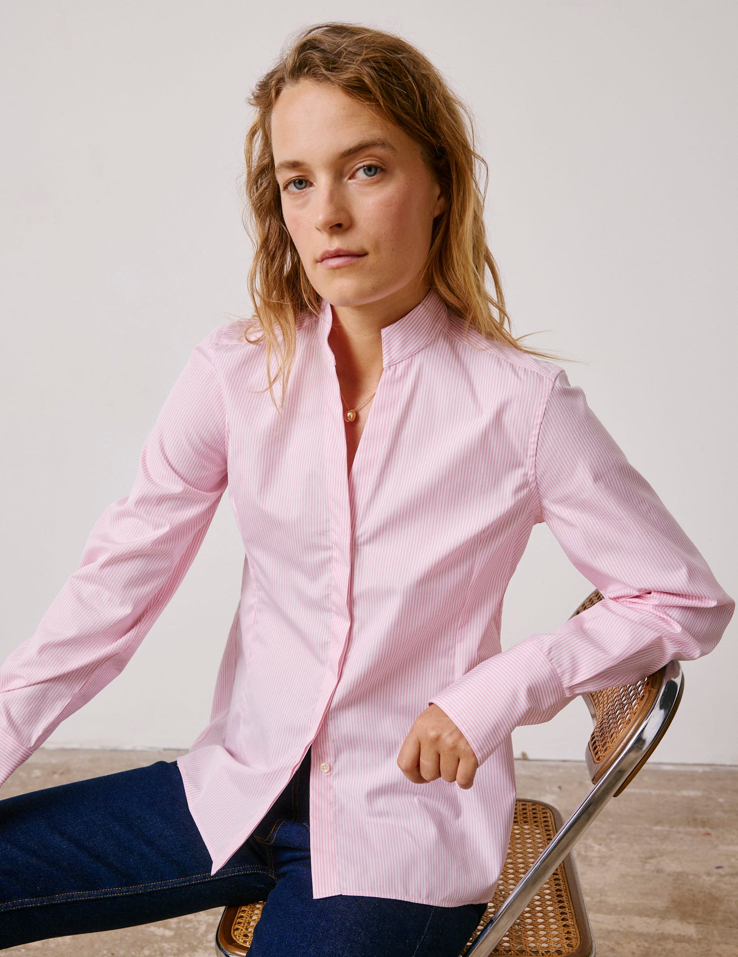 Pink striped Carlita shirt - Poplin - Open right Collar