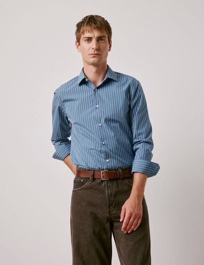 Semi-fitted blue striped shirt