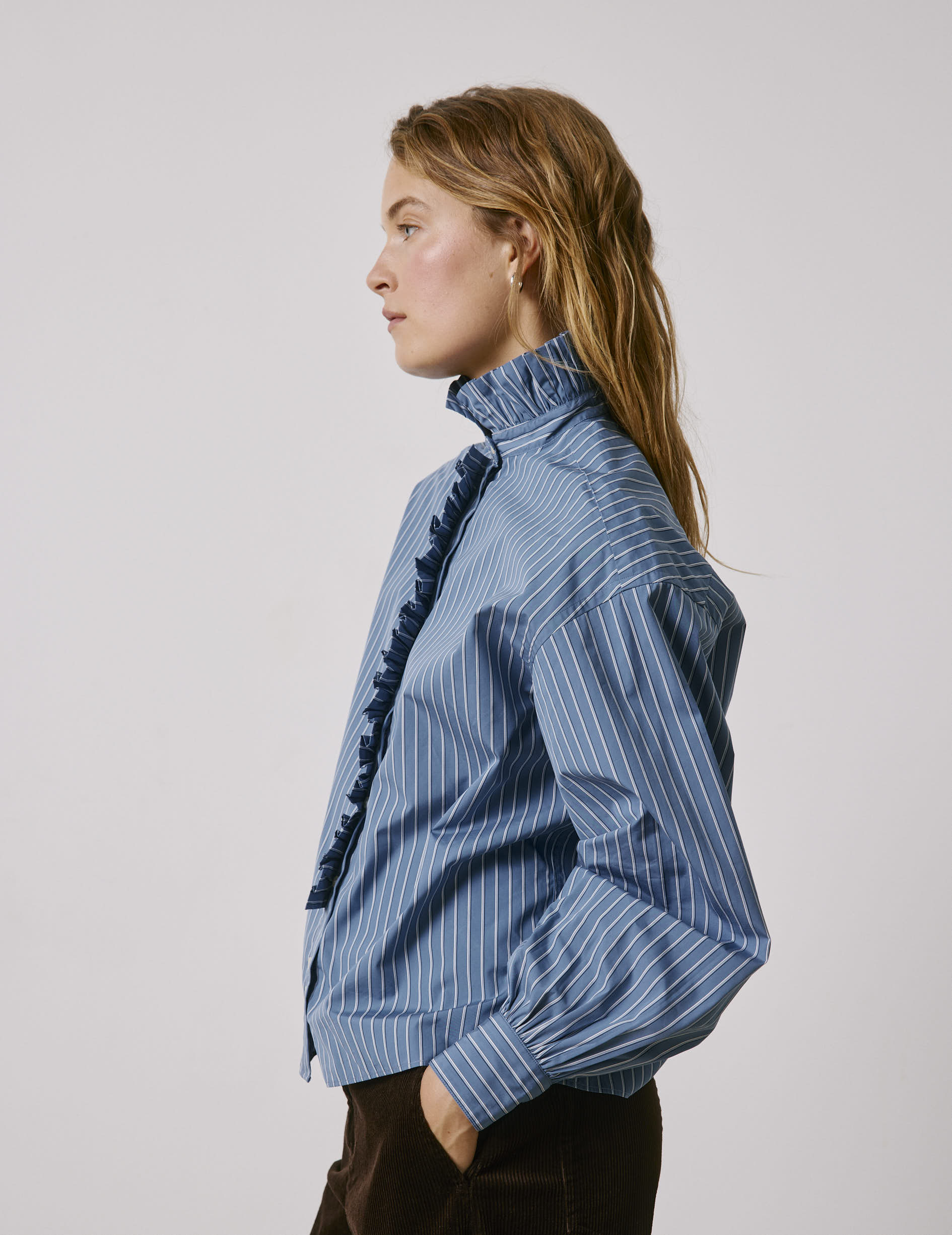 Blue striped Greta shirt - Poplin - Victorian Collar