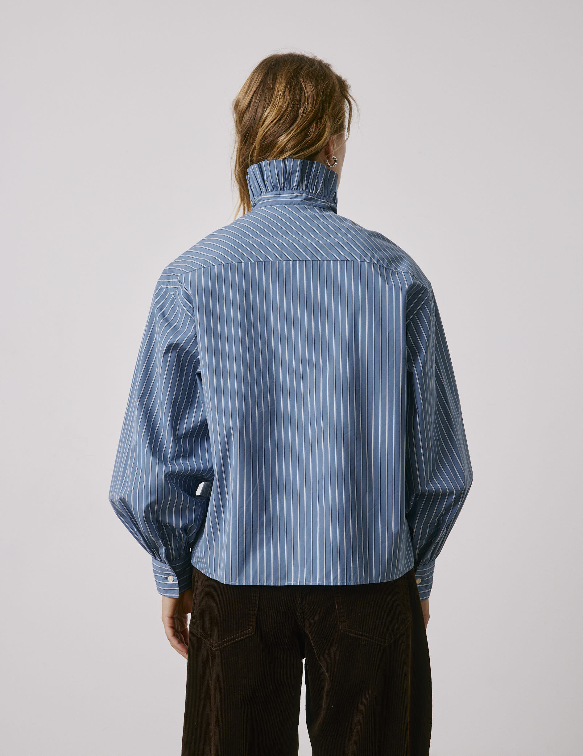 Blue striped Greta shirt - Poplin - Victorian Collar