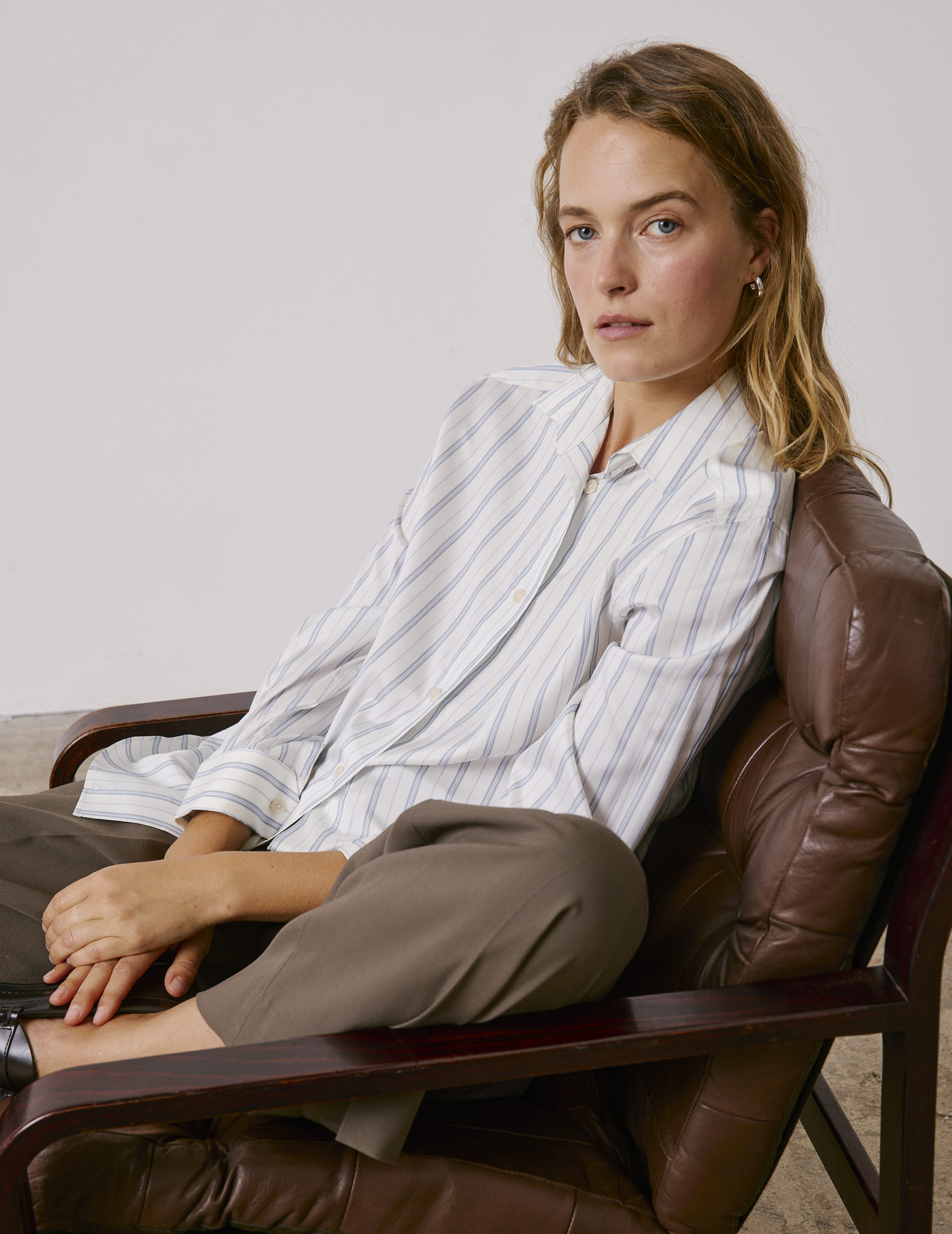 Light blue striped Hannah shirt - Silk - Shirt Collar - Musketeers Cuffs