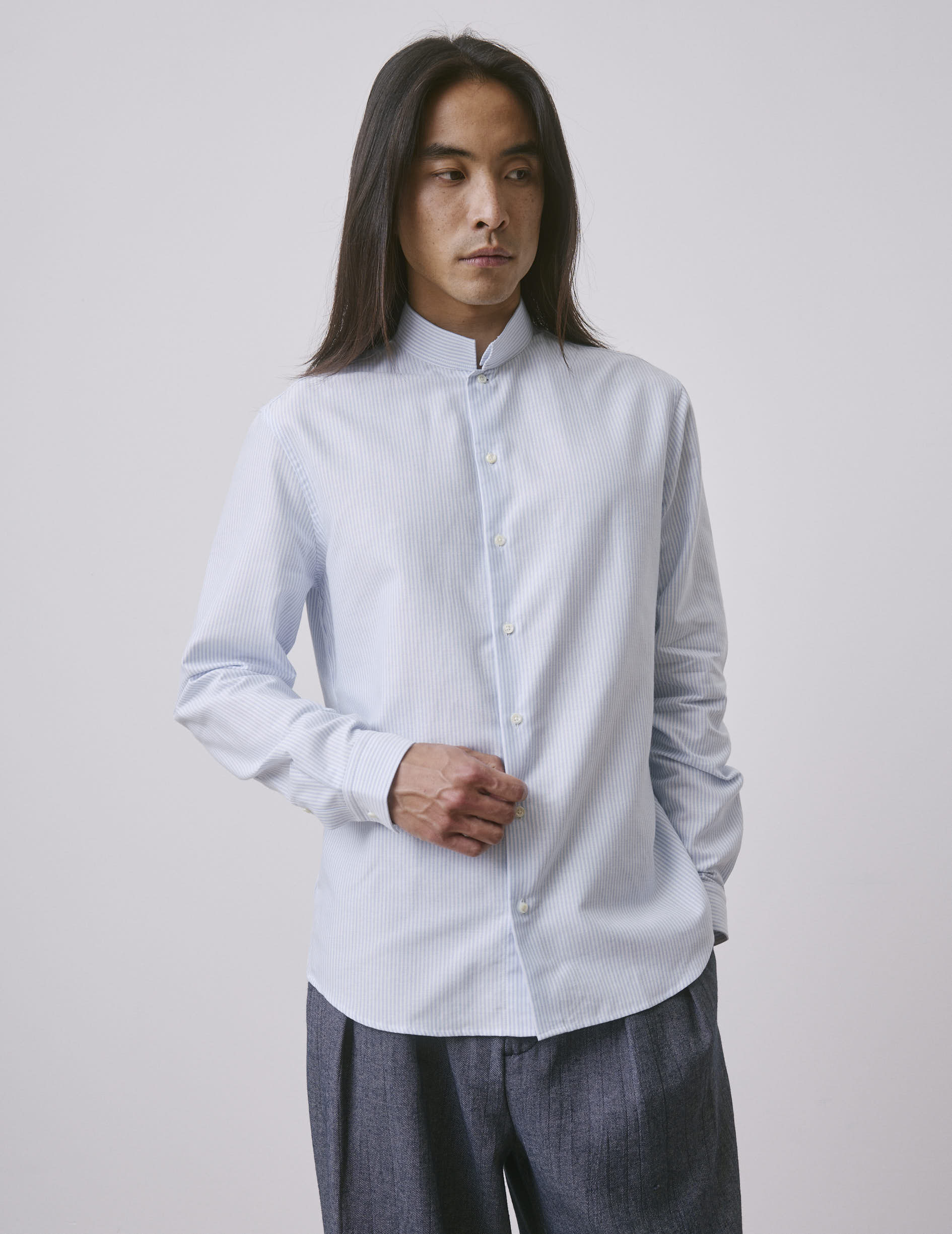 Semi-fitted light blue striped shirt - Oxford - Reverse Collar