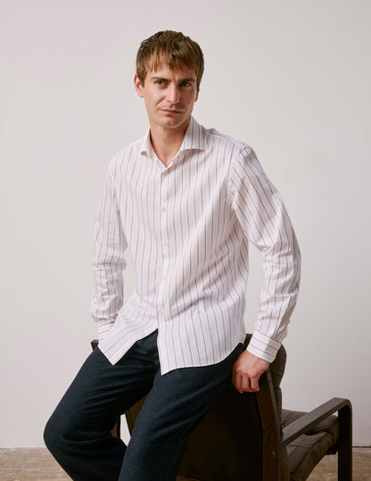 Semi-fitted red striped shirt