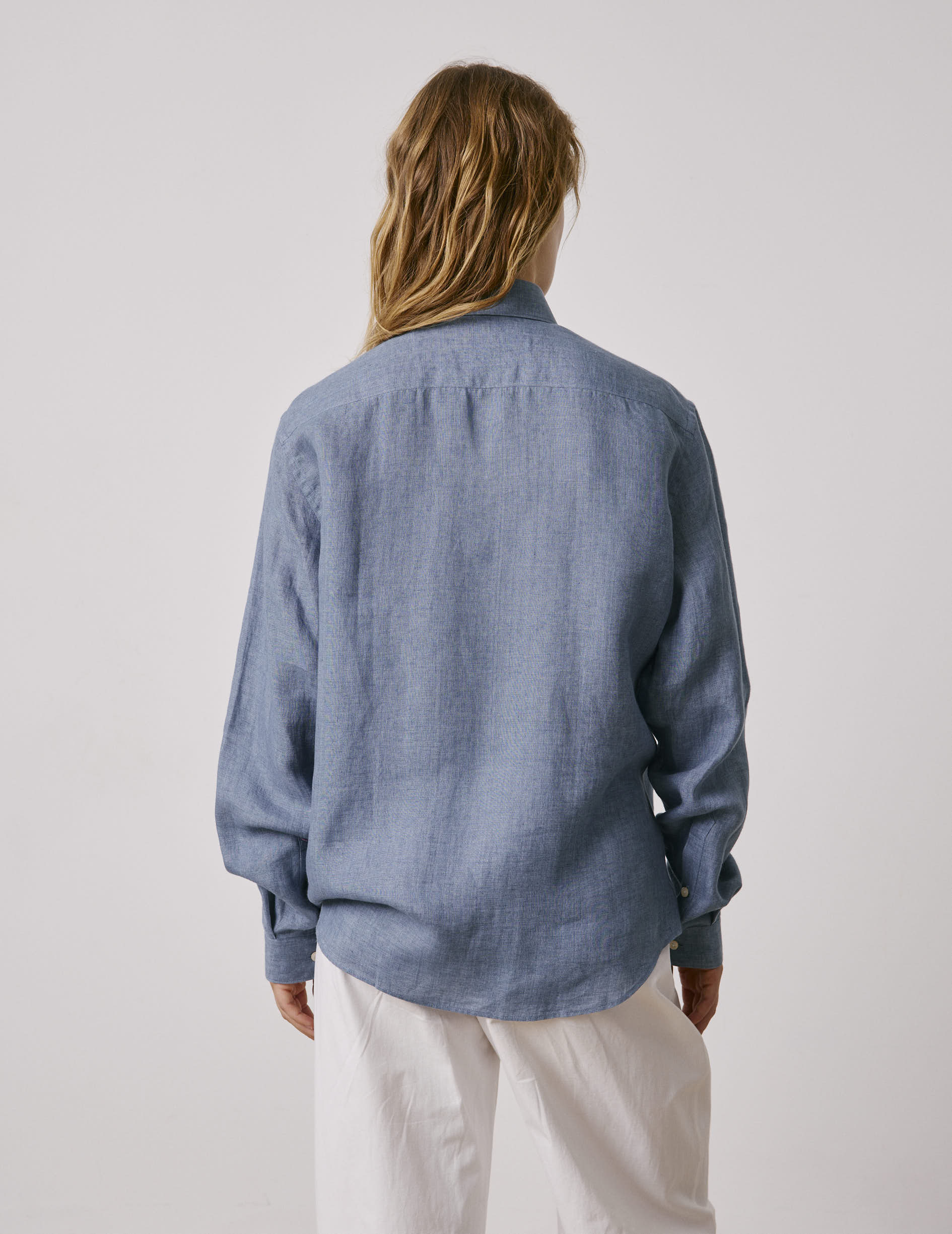 Unisex blue linen “Je t’aime” shirt - Linen - Figaret Collar