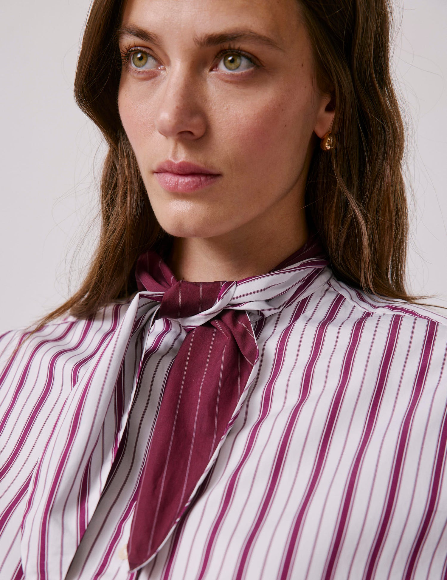 Burgundy striped Margaux shirt - Poplin - Lavallière tie Collar#4