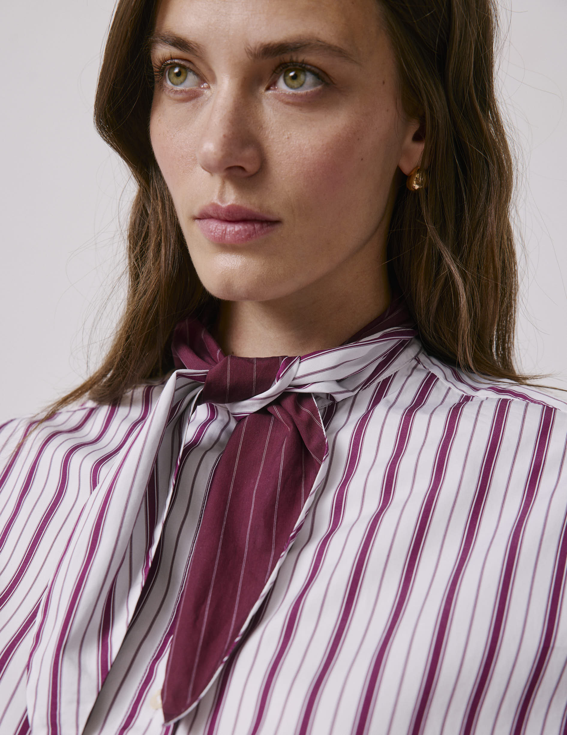 Burgundy striped Margaux shirt - Poplin - Lavallière tie Collar