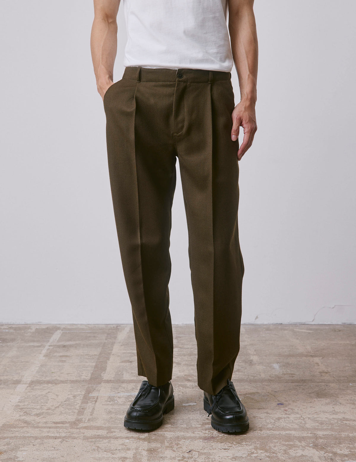 Khaki virgin wool Nataneo pants