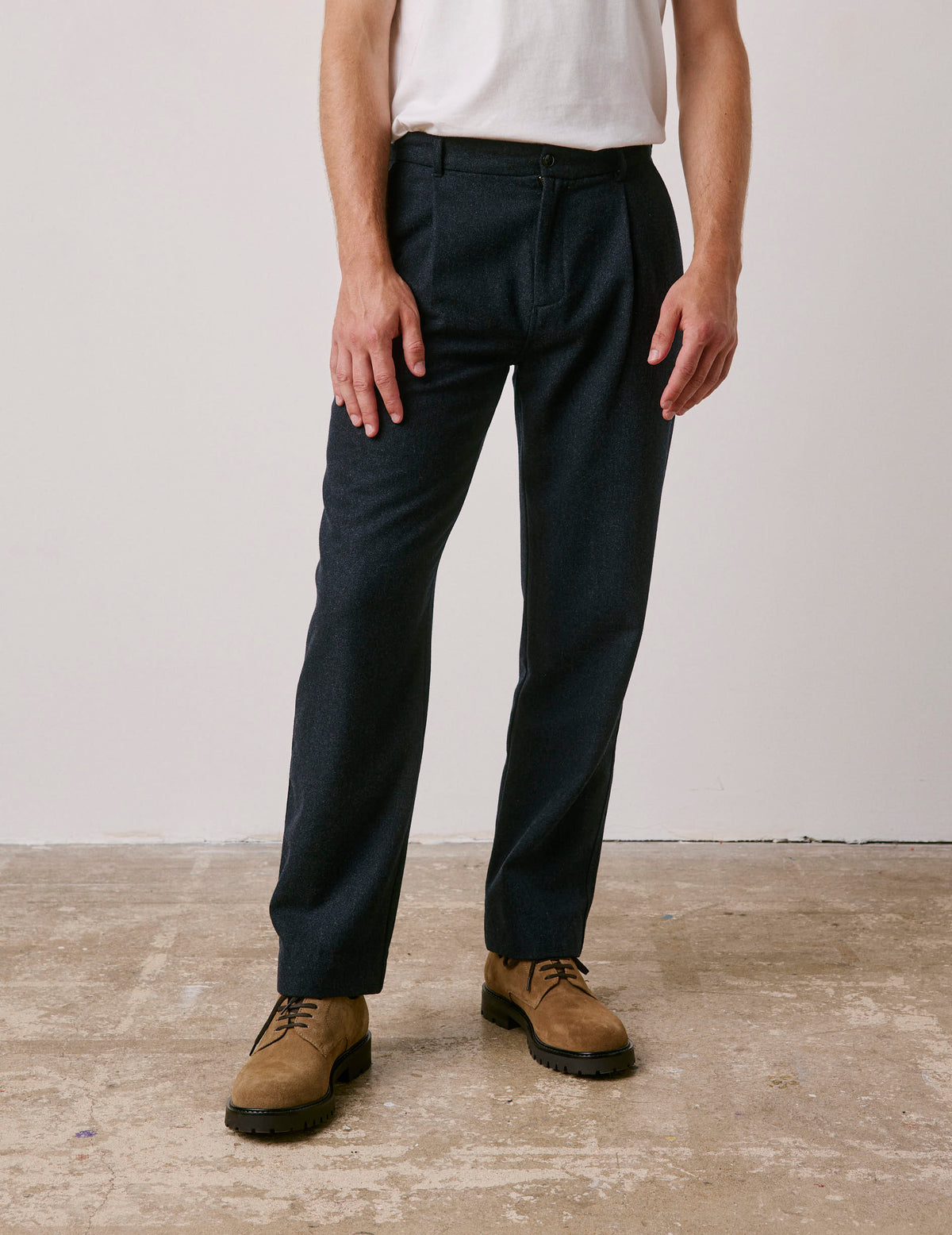 Grey flannel Nicolaï pants
