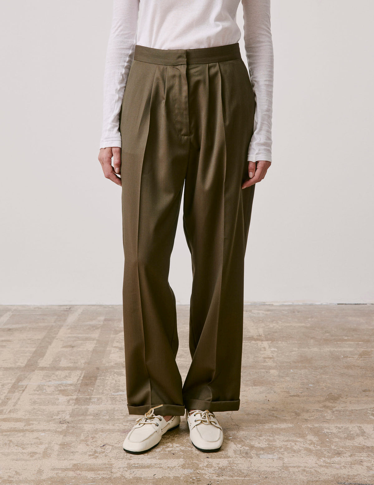 Khaki virgin wool Pippa pants
