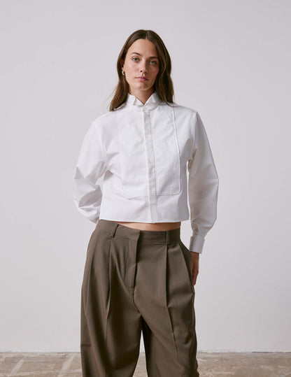 White boxy preppy shirt