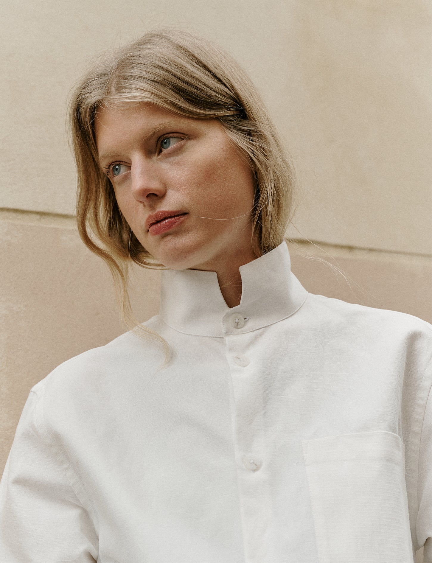 White Montmartre shirt - Linen - Right amount Collar#8