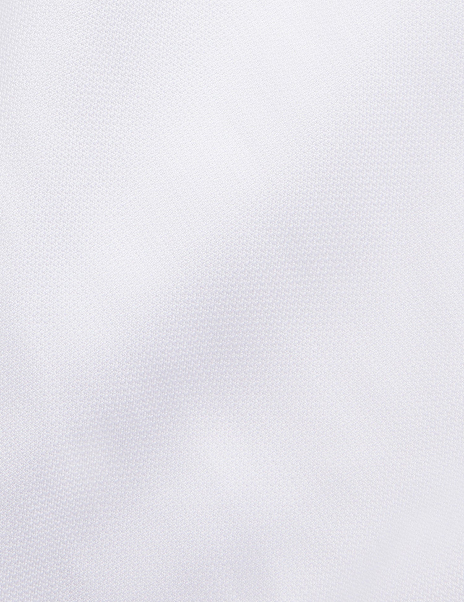 Semi-fitted white shirt