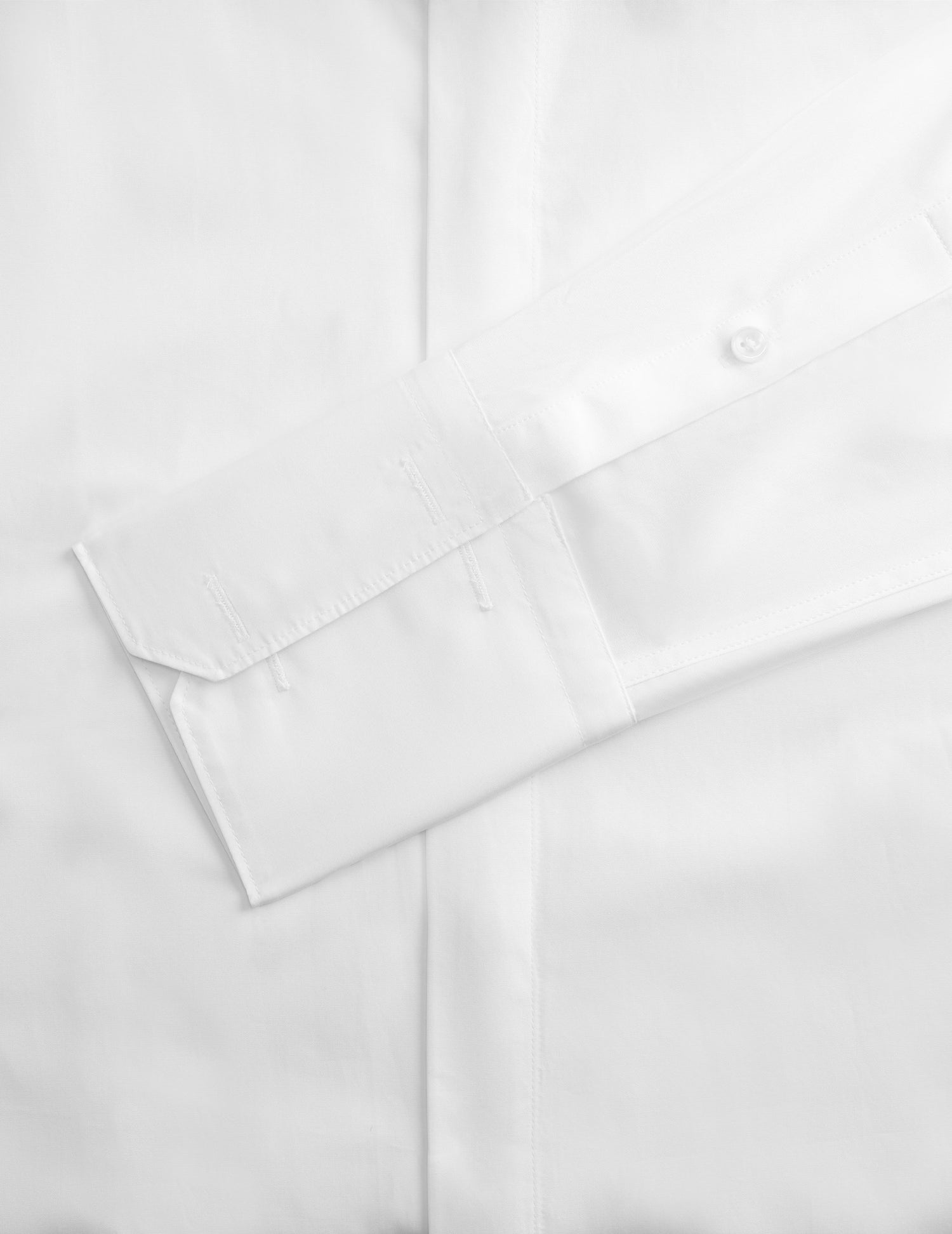 Semi-fitted white hidden buttons placket shirt