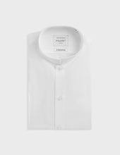 Semi-fitted white shirt
