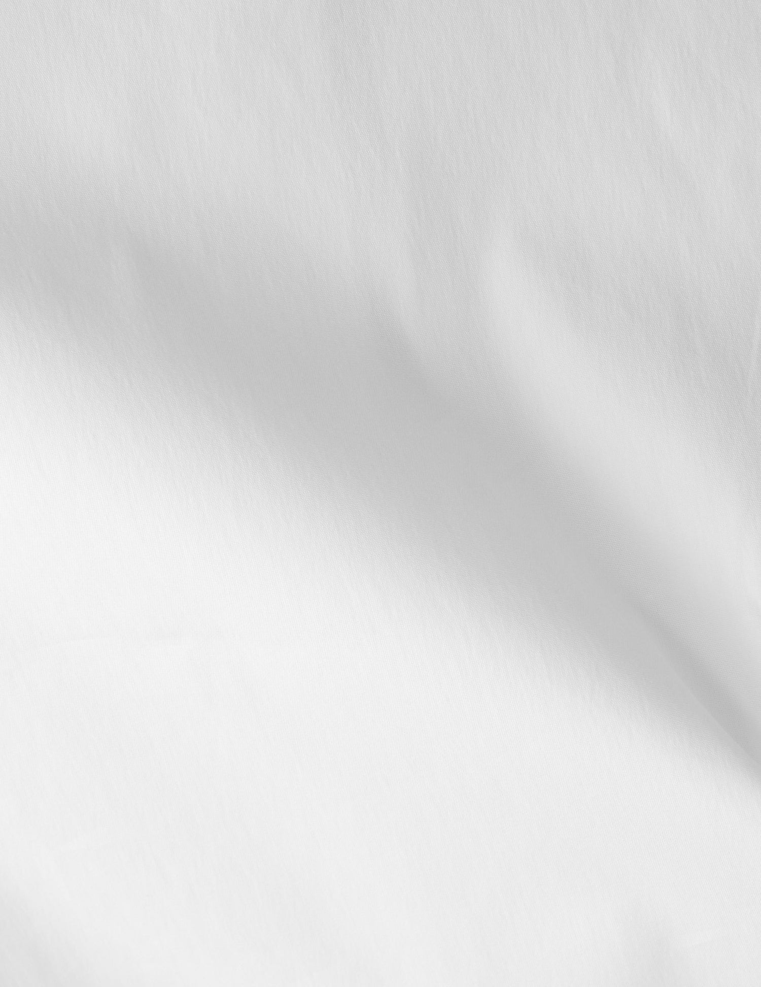 Fitted white stretch shirt