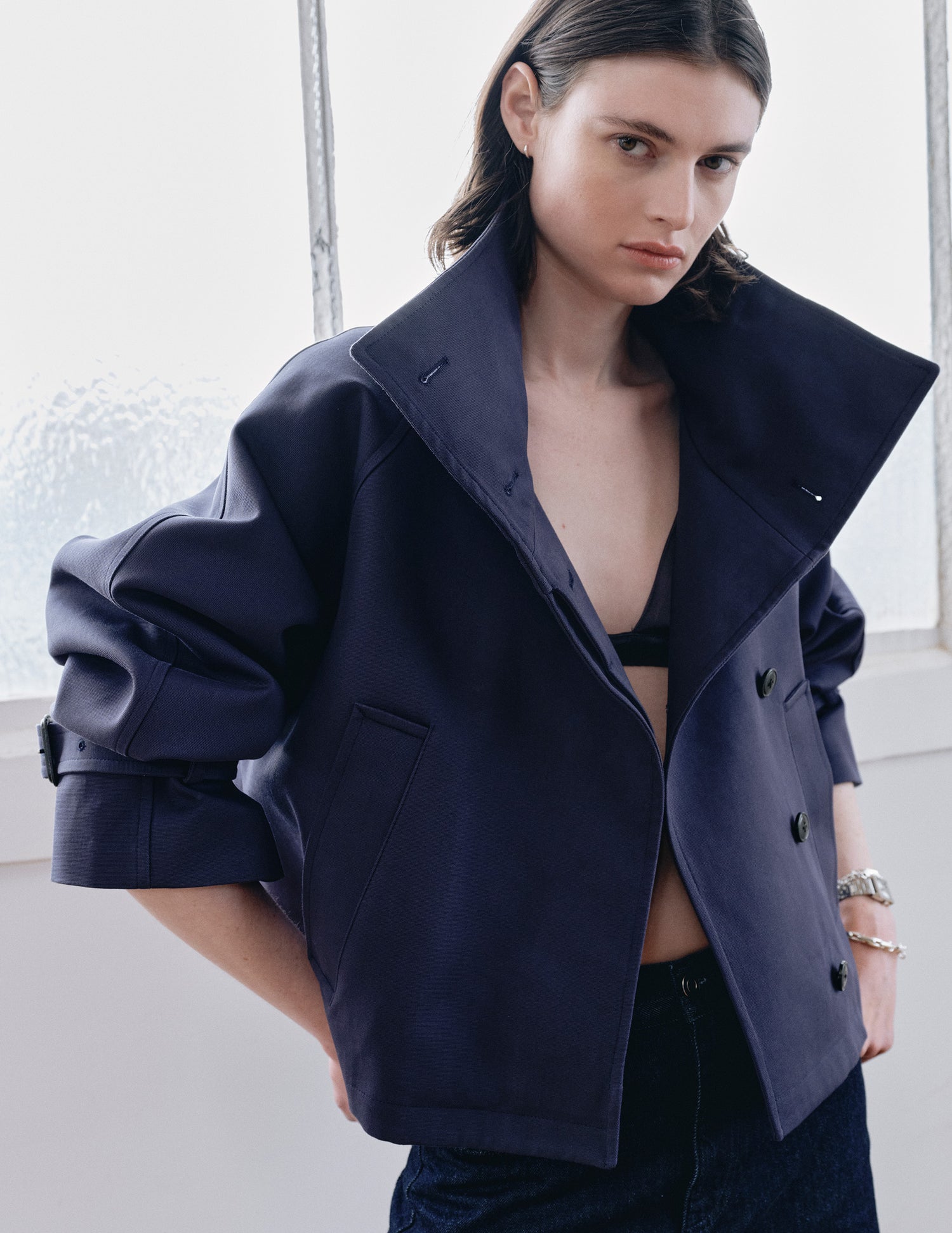 Nolwenn navy trench