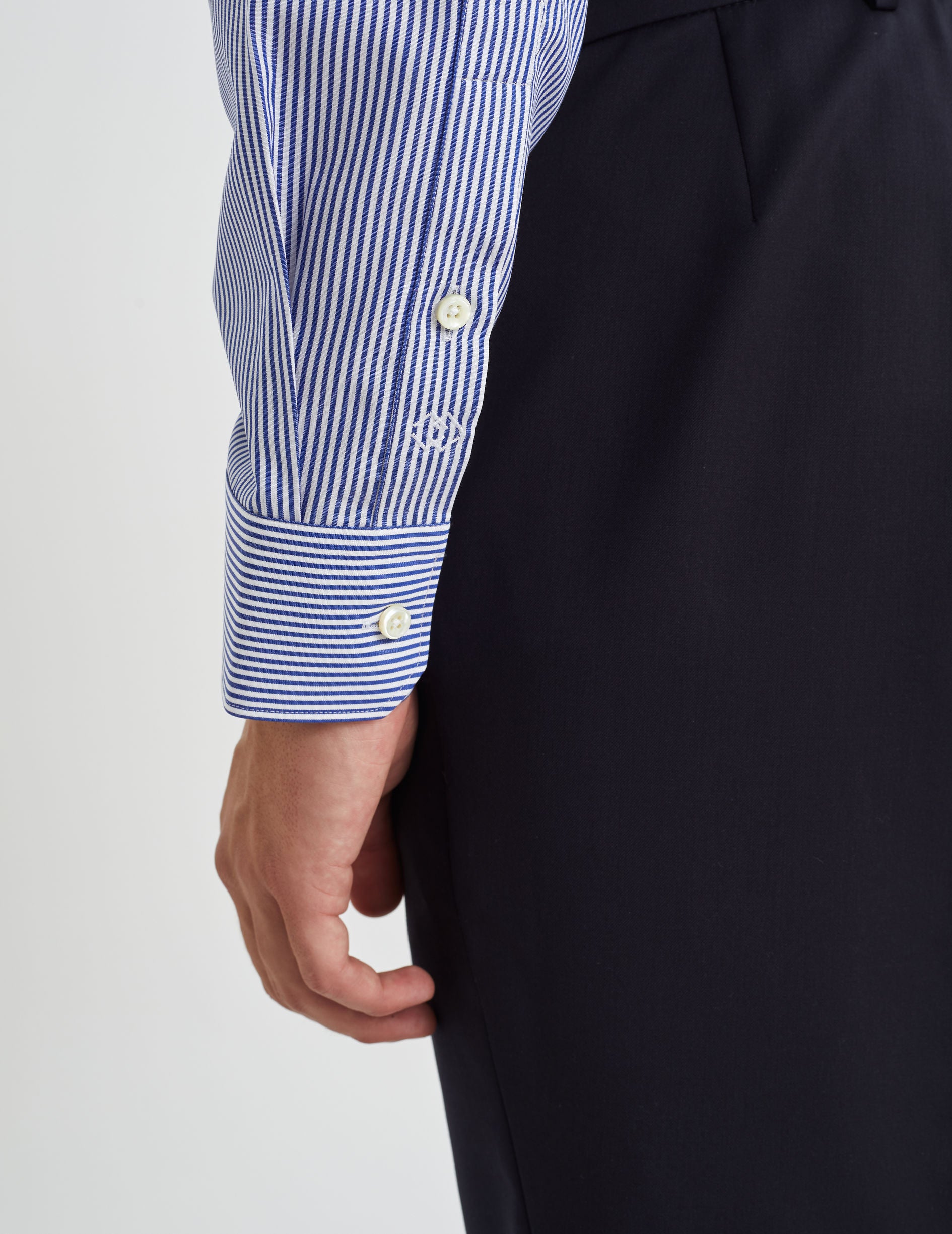 Semi-fitted blue striped shirt - Poplin - Figaret Collar